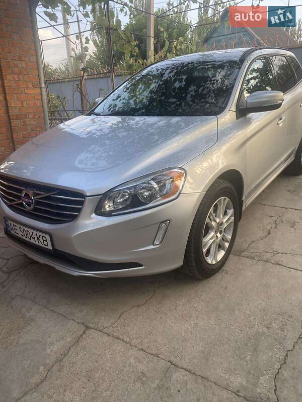 Внедорожник / Кроссовер Volvo XC60 2014 в Тернополе