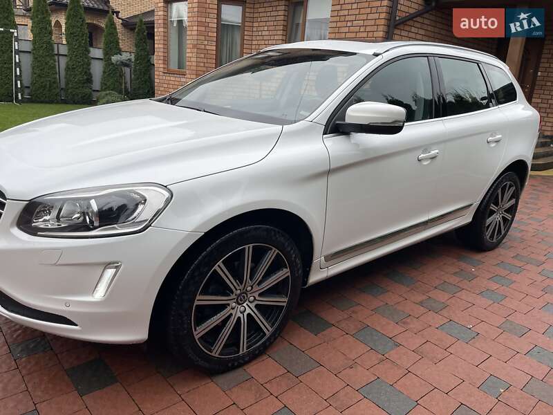 Позашляховик / Кросовер Volvo XC60 2016 в Луцьку фото 6 Позашляховик / Кросовер Volvo XC60 2016 в Луцьку