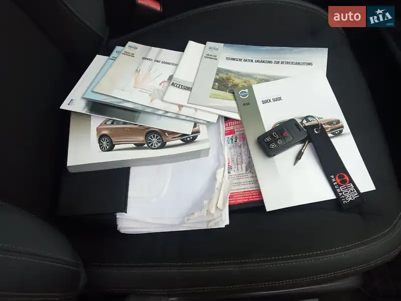 Внедорожник / Кроссовер Volvo XC60 2013 в Оброшином документ