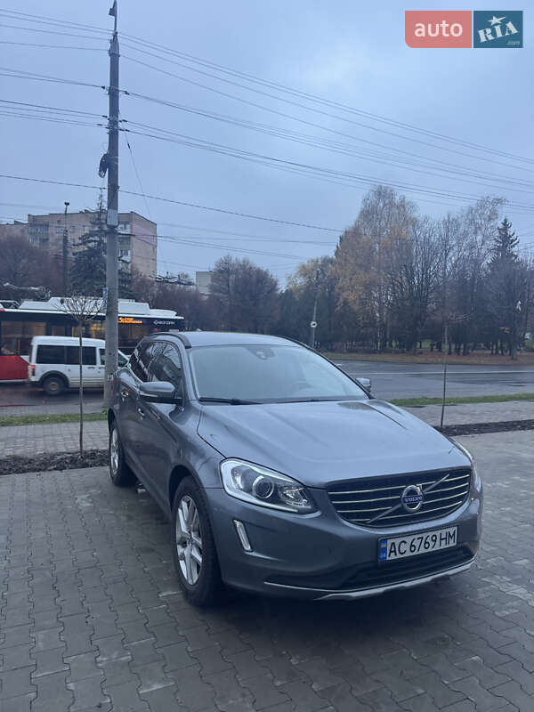 Внедорожник / Кроссовер Volvo XC60 2016 в Луцке