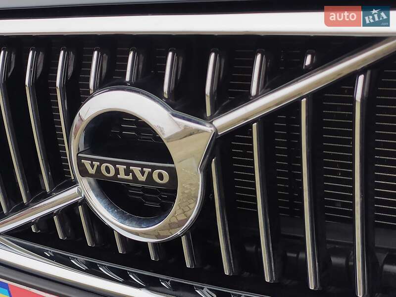 Позашляховик / Кросовер Volvo XC60 2020 в Нововолинську