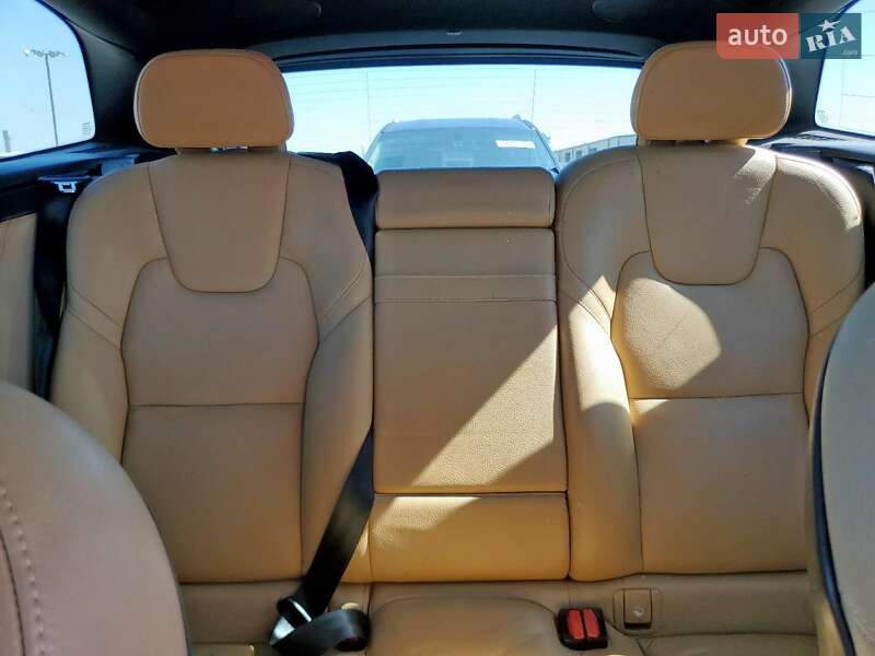 Внедорожник / Кроссовер Volvo XC60 2020 в Киеве фото 10 Внедорожник / Кроссовер Volvo XC60 2020 в Киеве