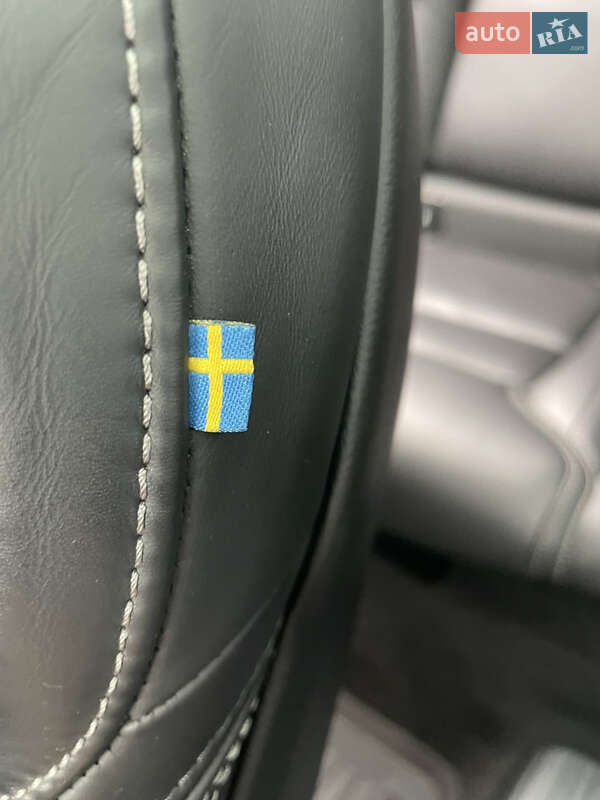 Позашляховик / Кросовер Volvo XC60 2024 в Дніпрі