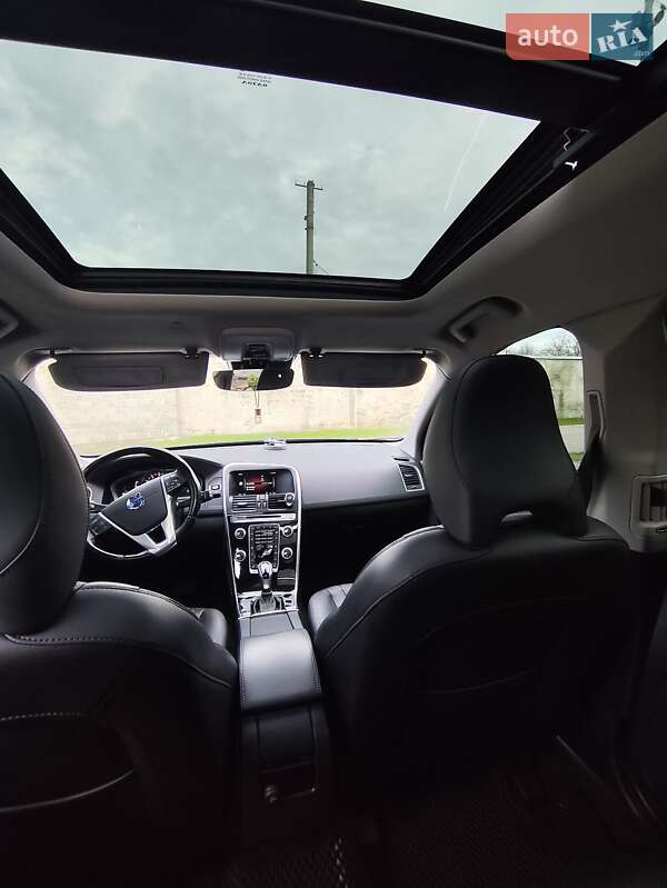 Позашляховик / Кросовер Volvo XC60 2015 в Стрию