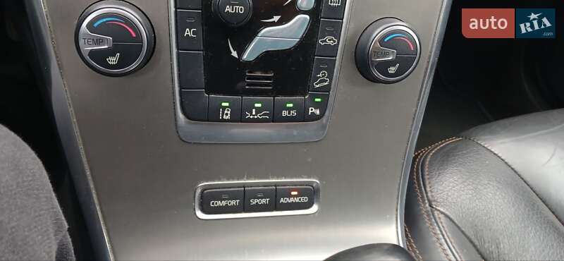 Позашляховик / Кросовер Volvo XC60 2011 в Дубні фото 17 Позашляховик / Кросовер Volvo XC60 2011 в Дубні