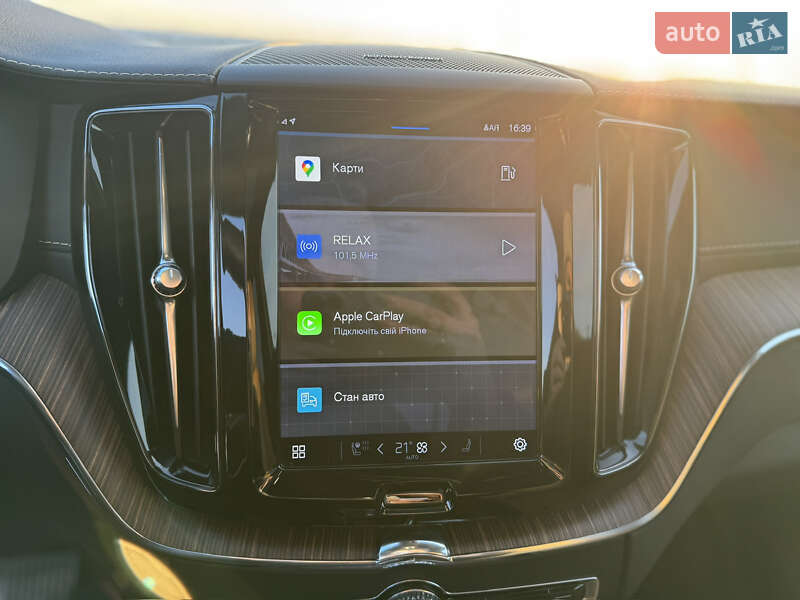 Внедорожник / Кроссовер Volvo XC60 2022 в Ирпене