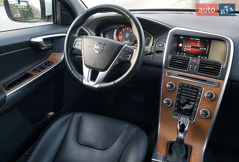 Позашляховик / Кросовер Volvo XC60 2016 в Івано-Франківську фото 4 Позашляховик / Кросовер Volvo XC60 2016 в Івано-Франківську