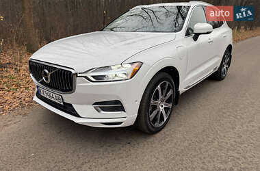 Внедорожник / Кроссовер Volvo XC60 2018 в Киеве