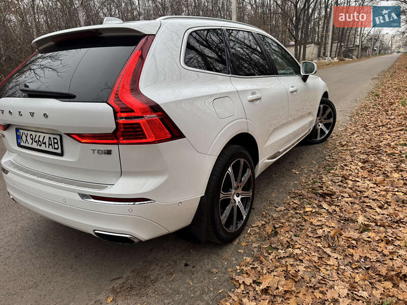 Внедорожник / Кроссовер Volvo XC60 2018 в Киеве фото 12 Внедорожник / Кроссовер Volvo XC60 2018 в Киеве