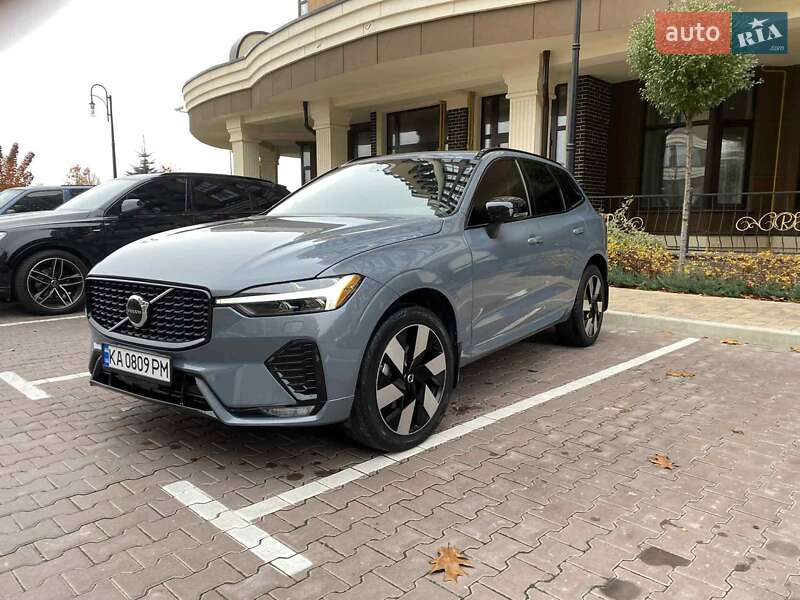 Внедорожник / Кроссовер Volvo XC60 2023 в Киеве фото 2 Внедорожник / Кроссовер Volvo XC60 2023 в Киеве