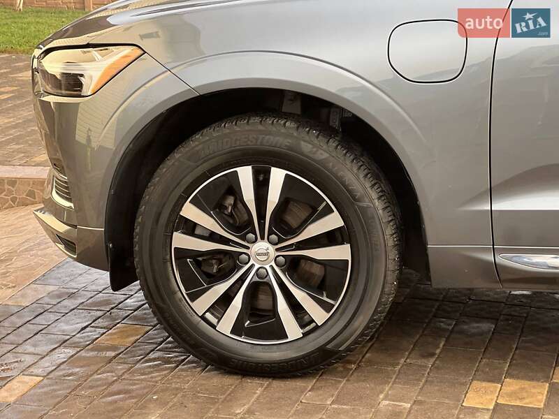 Позашляховик / Кросовер Volvo XC60 2021 в Івано-Франківську