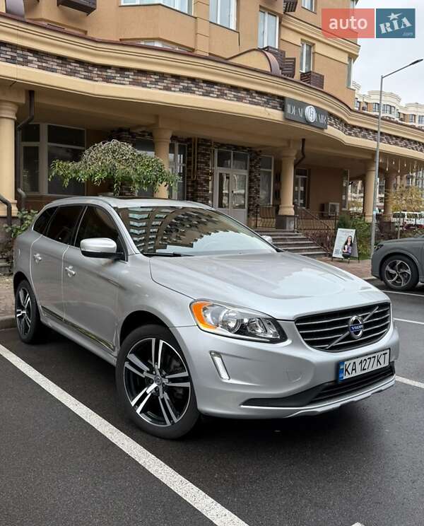 Внедорожник / Кроссовер Volvo XC60 2015 в Киеве