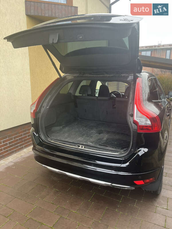 Внедорожник / Кроссовер Volvo XC60 2015 в Львове