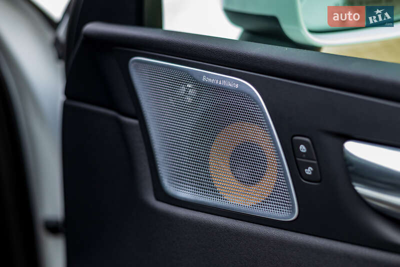 Позашляховик / Кросовер Volvo XC60 2018 в Рівному фото 30 Позашляховик / Кросовер Volvo XC60 2018 в Рівному