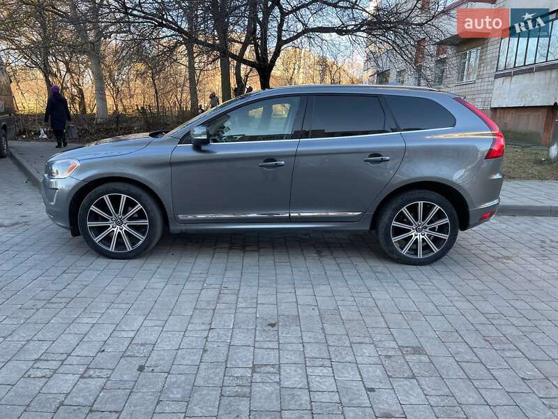 Внедорожник / Кроссовер Volvo XC60 2017 в Львове