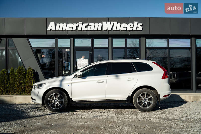 Позашляховик / Кросовер Volvo XC60 2014 в Чернівцях