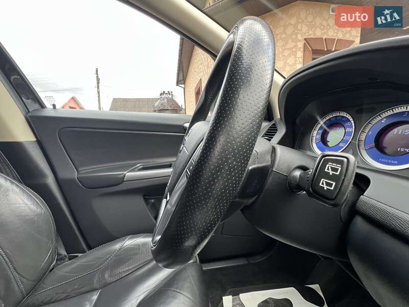 Внедорожник / Кроссовер Volvo XC60 2011 в Ивано-Франковске фото 100 Внедорожник / Кроссовер Volvo XC60 2011 в Ивано-Франковске