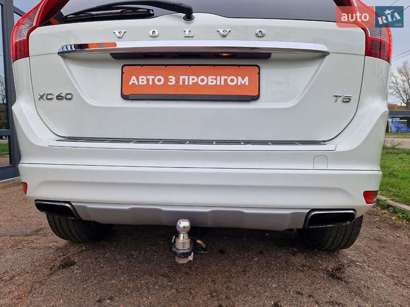 Позашляховик / Кросовер Volvo XC60 2015 в Кропивницькому