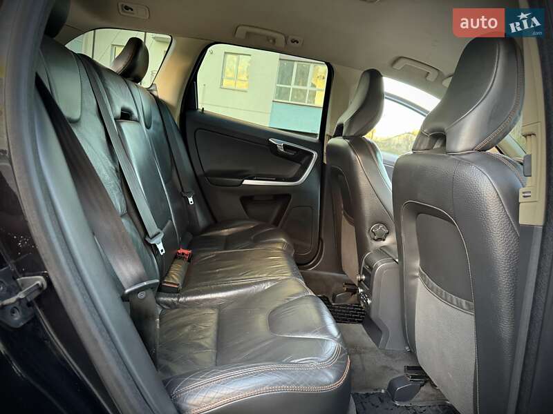 Позашляховик / Кросовер Volvo XC60 2008 в Івано-Франківську