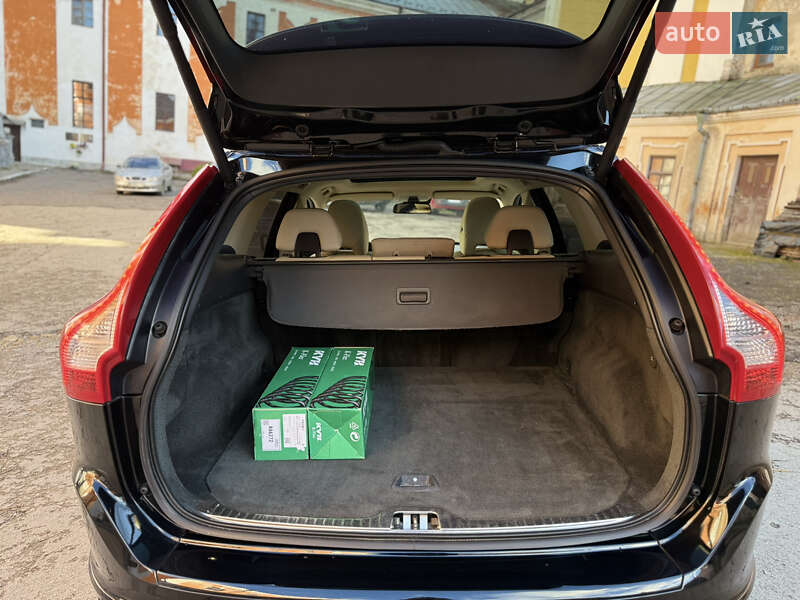 Внедорожник / Кроссовер Volvo XC60 2014 в Тернополе фото 81 Внедорожник / Кроссовер Volvo XC60 2014 в Тернополе