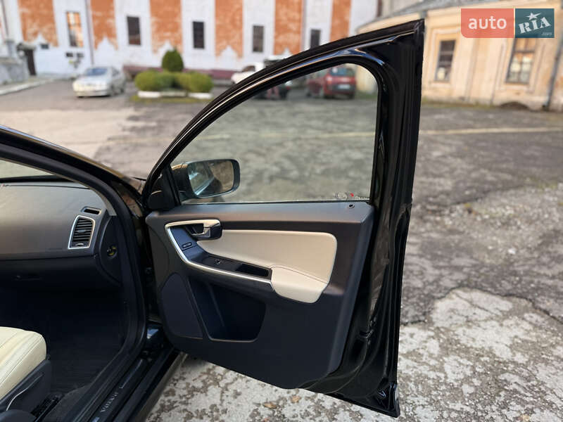 Внедорожник / Кроссовер Volvo XC60 2014 в Тернополе фото 111 Внедорожник / Кроссовер Volvo XC60 2014 в Тернополе