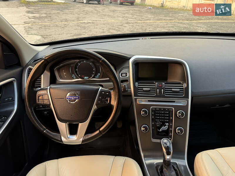 Внедорожник / Кроссовер Volvo XC60 2014 в Тернополе фото 136 Внедорожник / Кроссовер Volvo XC60 2014 в Тернополе