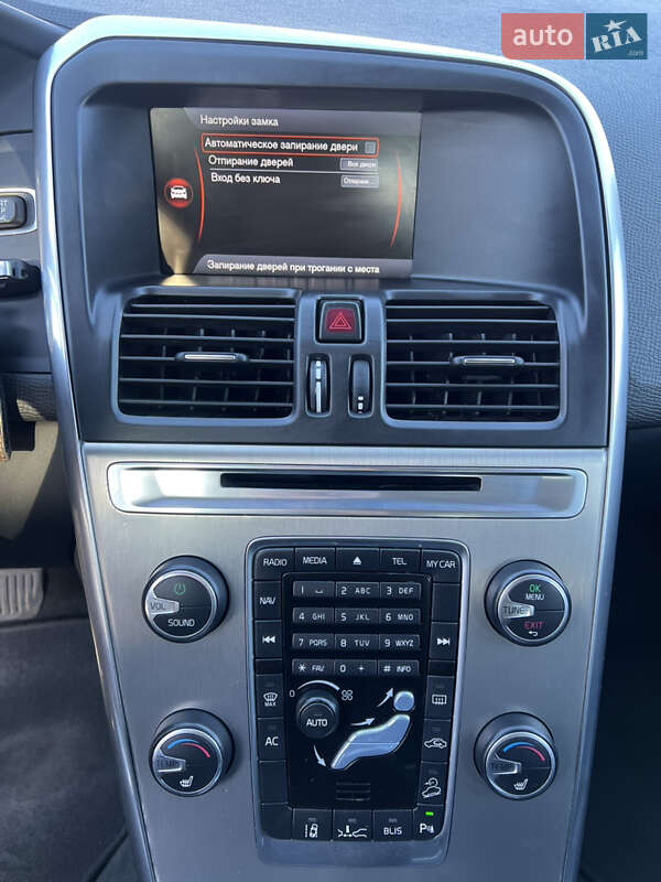 Внедорожник / Кроссовер Volvo XC60 2012 в Луцке