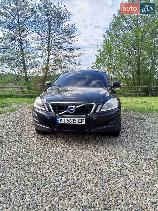 Позашляховик / Кросовер Volvo XC60 2010 в Косові