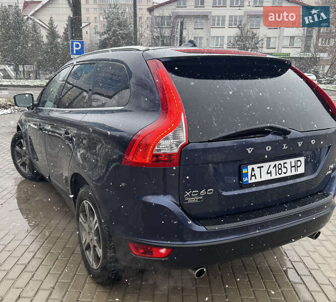 Позашляховик / Кросовер Volvo XC60 2012 в Івано-Франківську