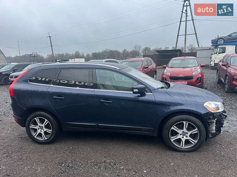 Внедорожник / Кроссовер Volvo XC60 2015 в Луцке