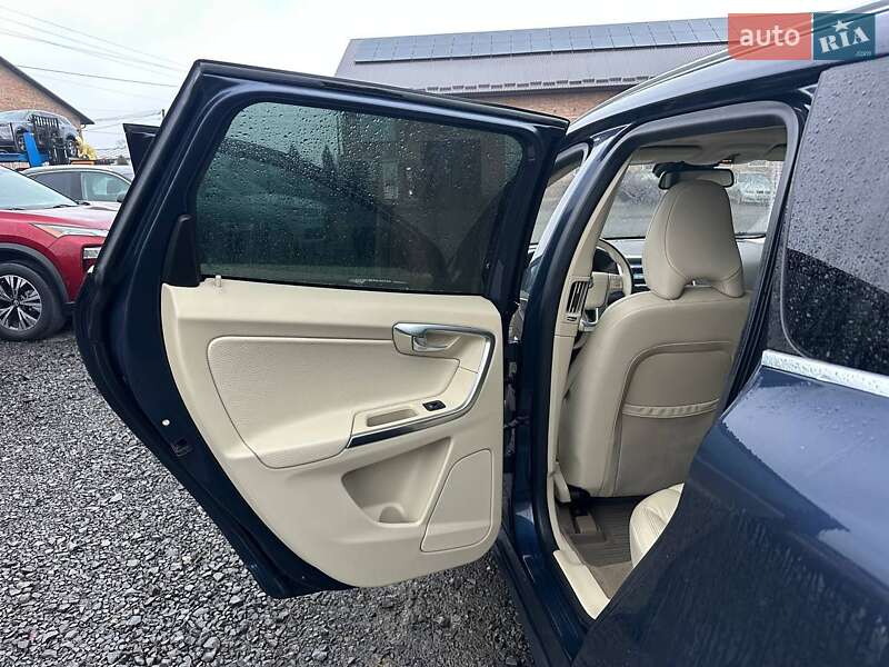 Внедорожник / Кроссовер Volvo XC60 2015 в Луцке