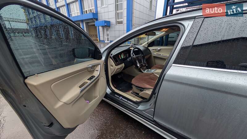 Внедорожник / Кроссовер Volvo XC60 2009 в Житомире