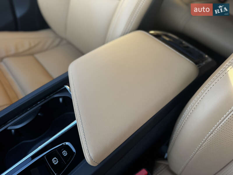 Внедорожник / Кроссовер Volvo XC60 2022 в Житомире фото 40 Внедорожник / Кроссовер Volvo XC60 2022 в Житомире