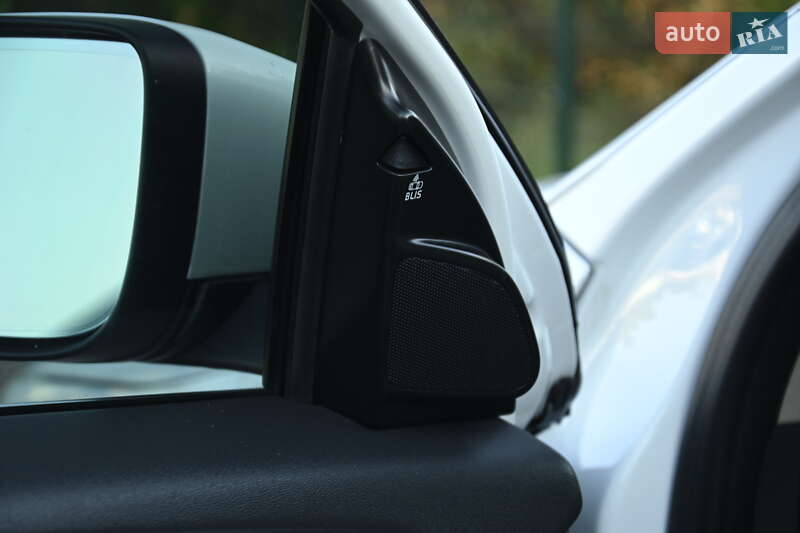 Позашляховик / Кросовер Volvo XC60 2017 в Бердичеві