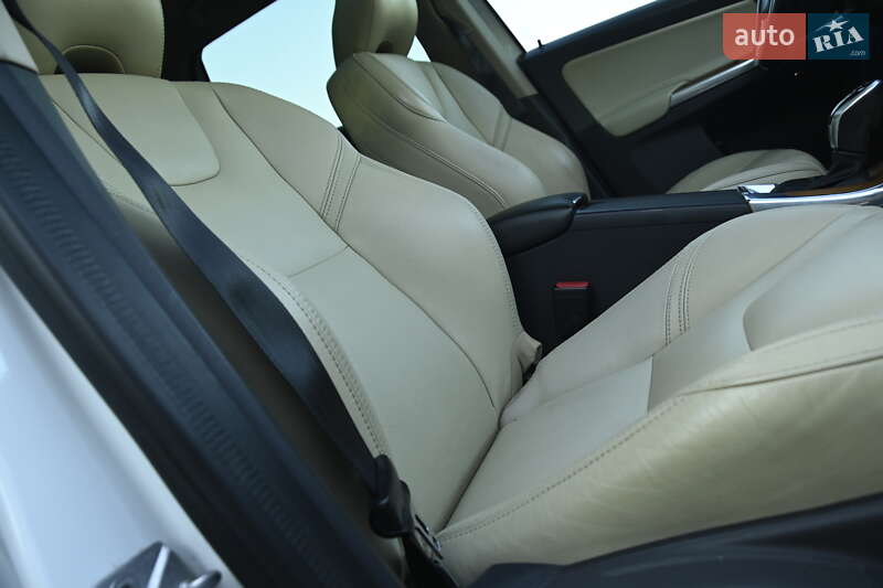 Позашляховик / Кросовер Volvo XC60 2017 в Бердичеві