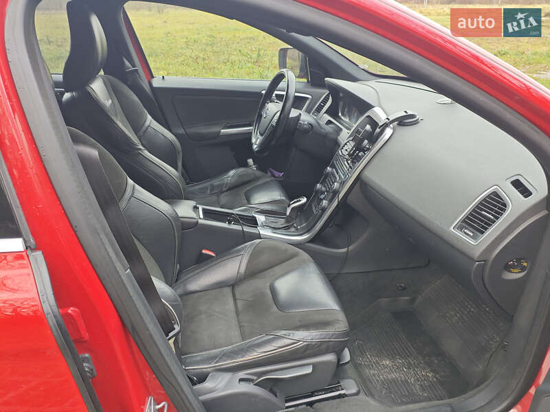 Позашляховик / Кросовер Volvo XC60 2013 в Києві