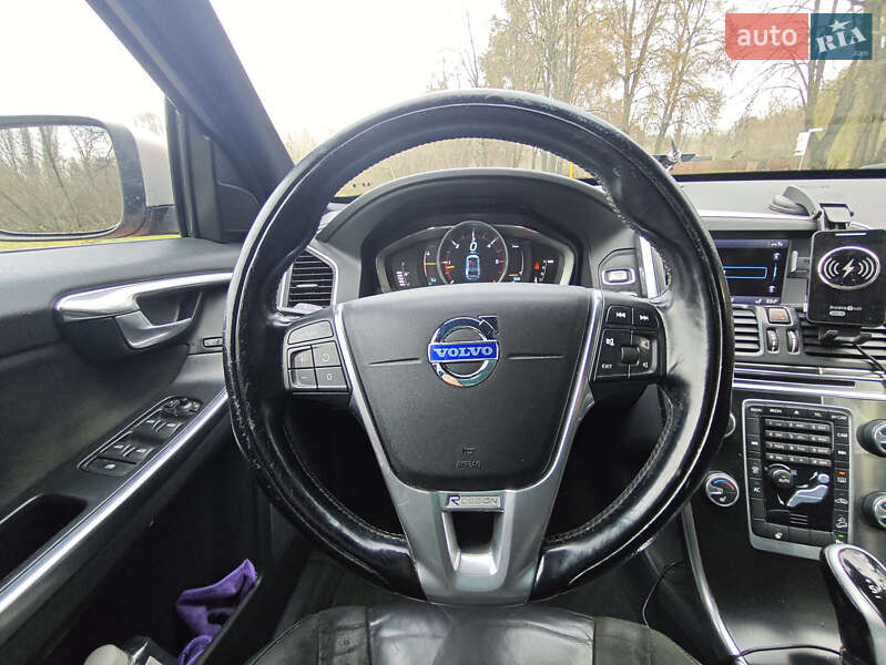 Позашляховик / Кросовер Volvo XC60 2013 в Києві