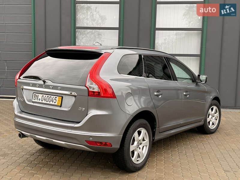 Внедорожник / Кроссовер Volvo XC60 2017 в Ивано-Франковске фото 32 Внедорожник / Кроссовер Volvo XC60 2017 в Ивано-Франковске