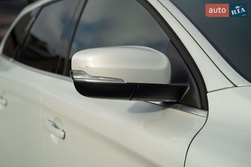 Позашляховик / Кросовер Volvo XC60 2015 в Чернівцях