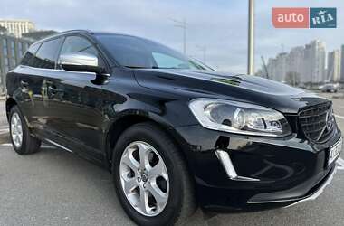 Внедорожник / Кроссовер Volvo XC60 2016 в Киеве