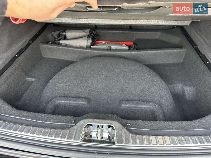 Позашляховик / Кросовер Volvo XC60 2016 в Києві