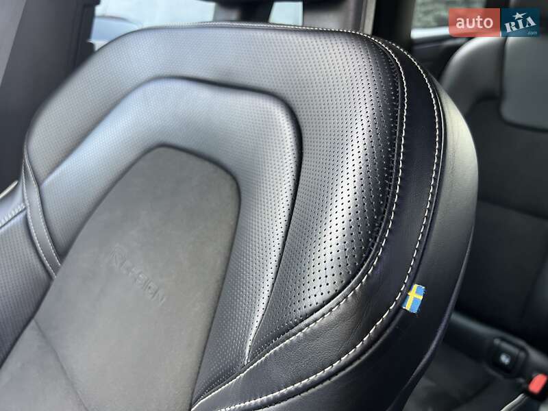 Внедорожник / Кроссовер Volvo XC60 2017 в Ровно фото 30 Внедорожник / Кроссовер Volvo XC60 2017 в Ровно