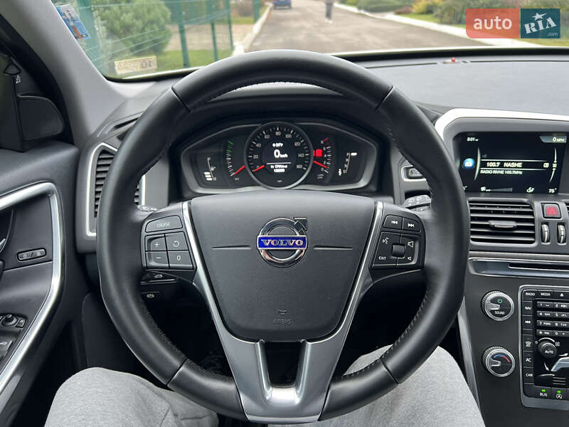 Позашляховик / Кросовер Volvo XC60 2016 в Рівному
