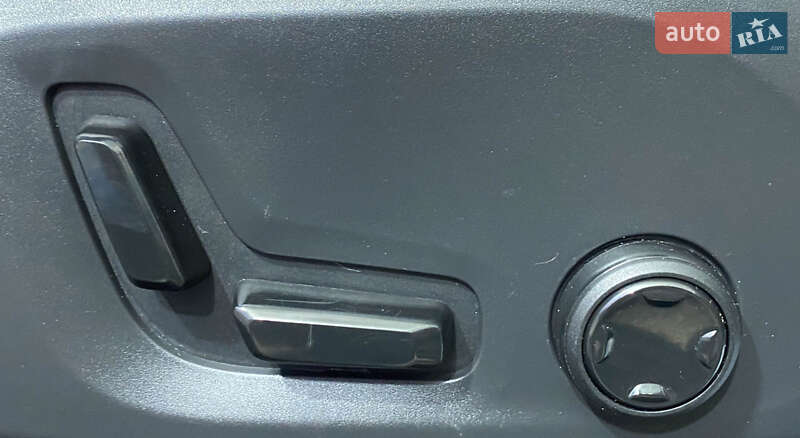 Внедорожник / Кроссовер Volvo XC60 2018 в Львове фото 21 Внедорожник / Кроссовер Volvo XC60 2018 в Львове