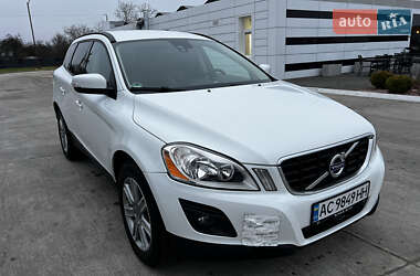Позашляховик / Кросовер Volvo XC60 2009 в Вараші