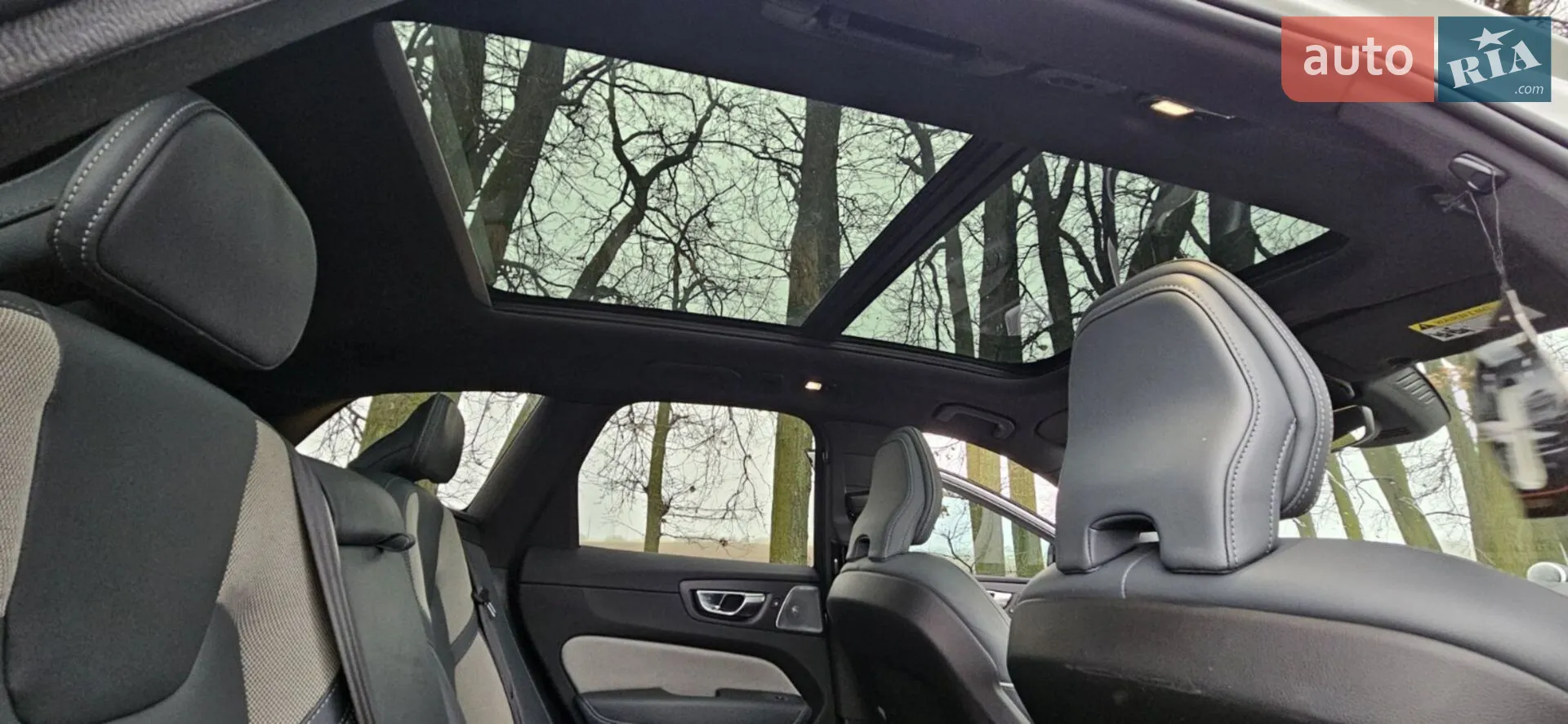 Volvo XC60 2022 VIN YV4H60DM7N1058622 фото оголошення 13 з 17