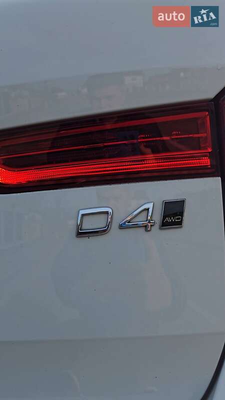 Внедорожник / Кроссовер Volvo XC60 2019 в Киеве