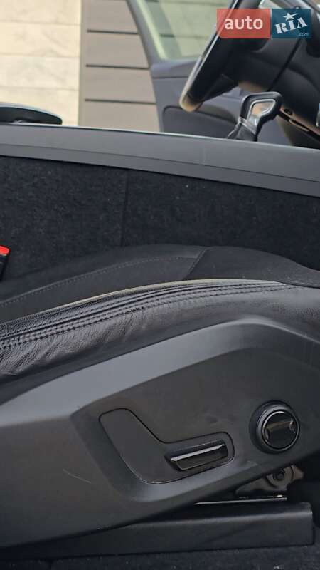 Внедорожник / Кроссовер Volvo XC60 2019 в Киеве