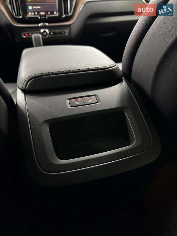 Позашляховик / Кросовер Volvo XC60 2024 в Одесі