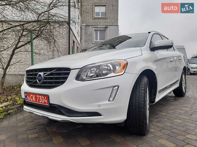Позашляховик / Кросовер Volvo XC60 2016 в Львові